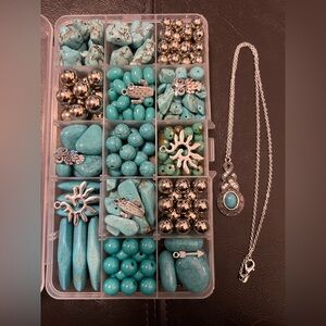 Craft Beads, WESTERN TURQUOISE - HORSES NEEDED, Jewelry Supplies, loose bulk